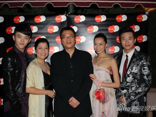 �ؽ�������Ϊ��ƬǷ�˺ܶ�����#������������������˹