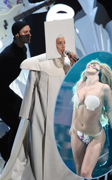 GaGa�ߴα�װ����װ¶������