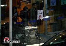 章子怡圣诞变装秀 似赴京郊看心理医生【图】