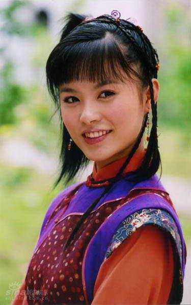 资料图片:《李小环与苗翠花》精彩剧照(14)