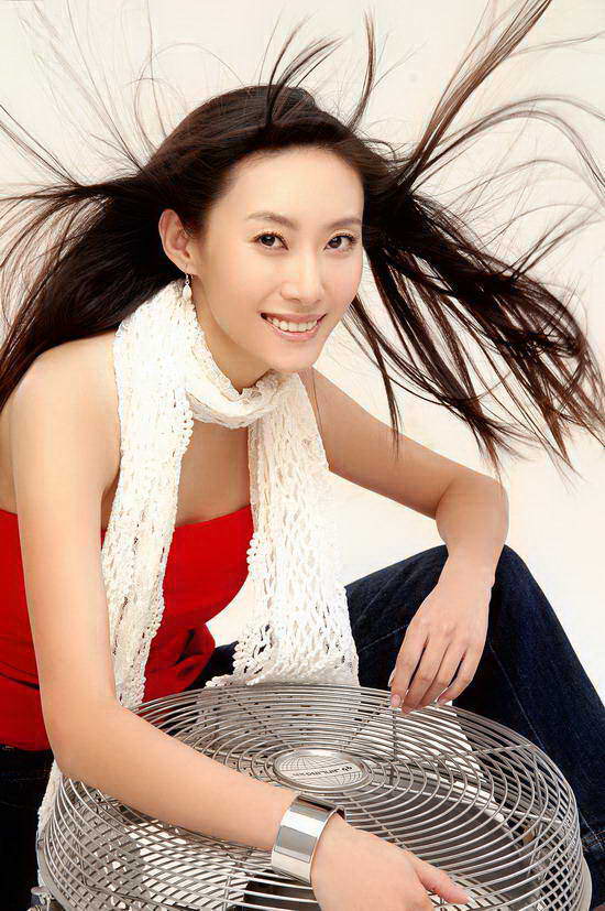 资料图片:演员时代美精美写真(10)