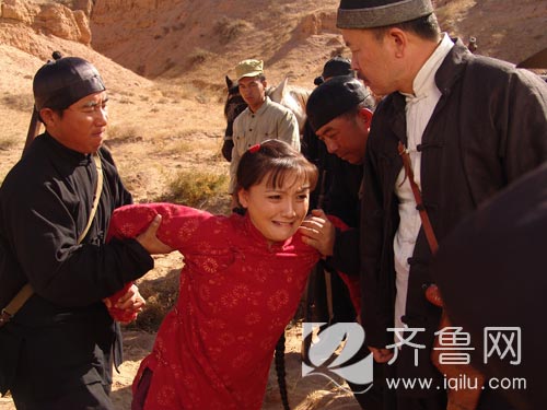 资料图片:电视剧《兰花花》精彩剧照(8)