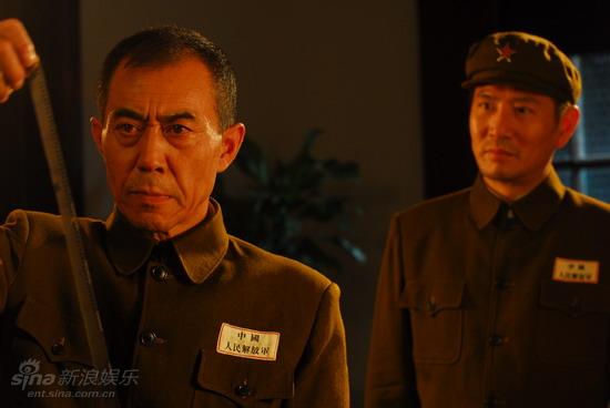 资料图片:电视剧《雾都魅影》精彩剧照(51)