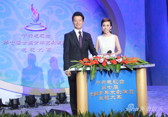 董艺带病连续直播青京赛获赞敬业