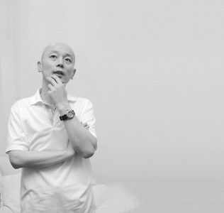 冯小刚携葛优再回贺岁喜剧阵营