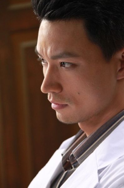 江洋《魂断疯人院》剧照