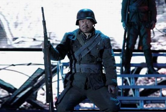 《金陵十三钗》北京首映 王景春再现国军风采