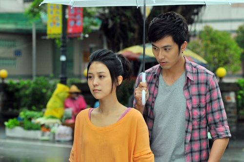 卓文萱坦言小虐怡情