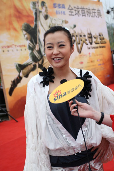 图文：《功夫之王》专访郝蕾对话新浪娱乐