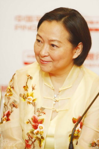 方芳服饰走中国风