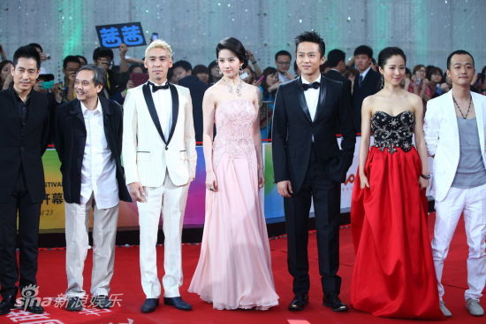 图文:北京电影节红毯-《四大名捕》主创