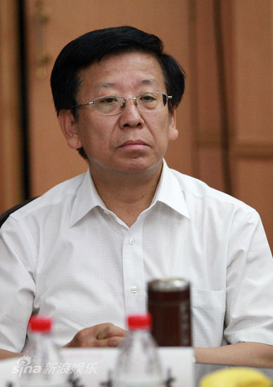 图文:《延安电影团》将映-许柏林