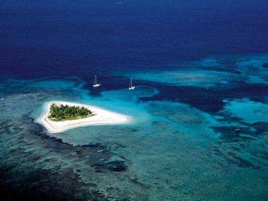 资料:《加勒比海盗4》场景--无人岛