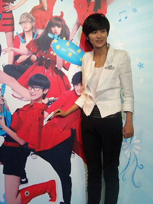2011快女巡演启动 段林希出席