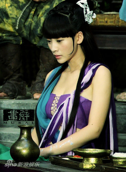 《画壁》观影:柳岩"云梅"泪穿全局(组图)