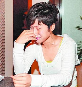 彭立哭诉沦为通缉犯被捕经历 疑为旧爱背债(组