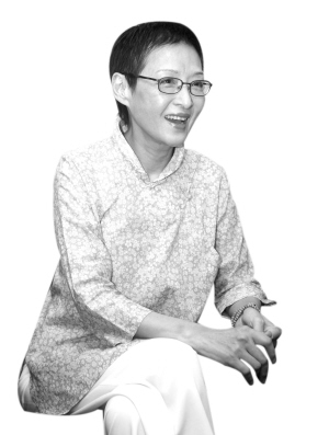 胡因梦自称和李敖无爱情 新欢小六岁神似费翔_影音 ...