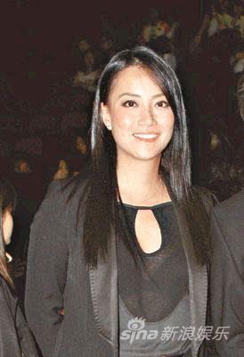 霍汶希受访谈阿娇:其实她工作早已经步入正轨