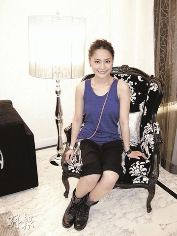 阿sa力证未失宠 恭喜阿娇买豪宅【图】