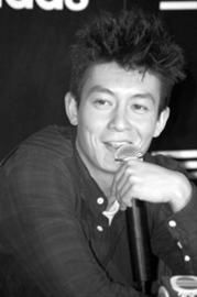陈冠希出席派对