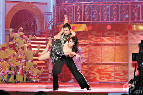 汪明荃重看30年前片段自赞很漂亮