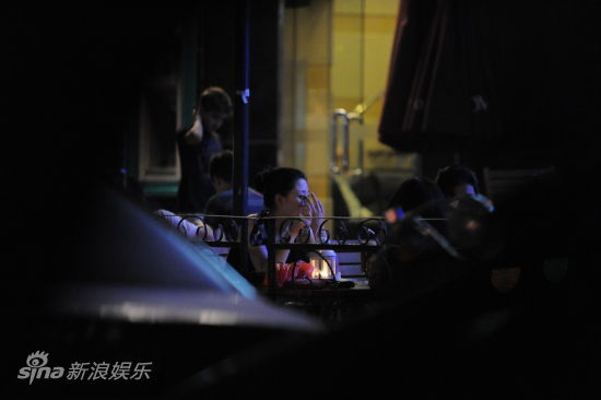 殷桃现身工体餐厅
