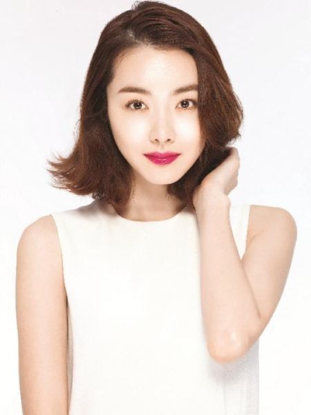 韩国女艺人苏怡贤拍化妆品广告(组图)