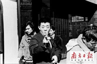 2009沙飞摄影奖揭晓 艾未未聚焦青年陈凯歌【图】