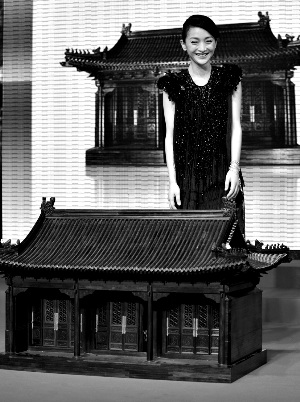 宣传总监回应周迅与男友分手：都过去了