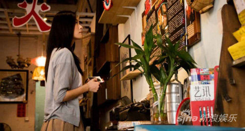 蒙亭宜《点对点》首映 都市爱情活色生香|香港