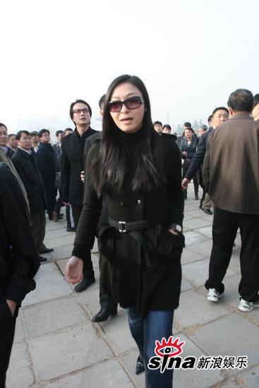 李钰追悼会今日举行 李冰冰任泉哀伤送别【图】