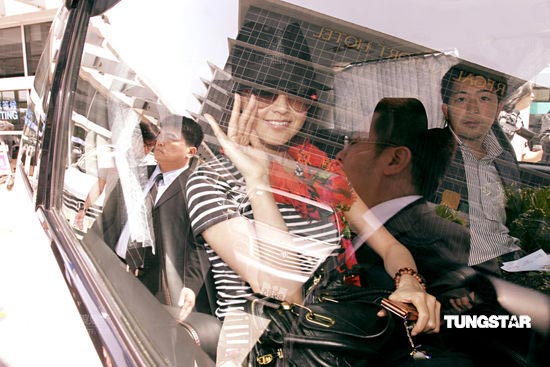 藤原纪香抵港代言 迫不及待品尝鲍鱼