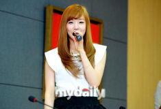 ��ͼ����Ůʱ���ε��������ʹ�ڰ����ׯ����