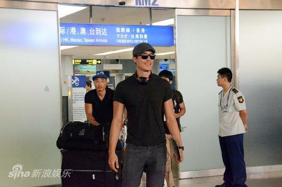 �����������˿��¶Ц��