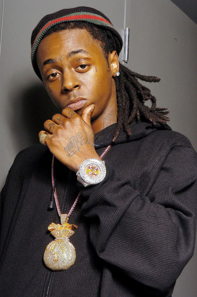 Lil Wayne私藏枪支案再起风波 助理巧护主子