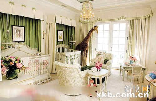 玛丽亚-凯莉诞下龙凤胎 奢华育婴室充满蝴蝶