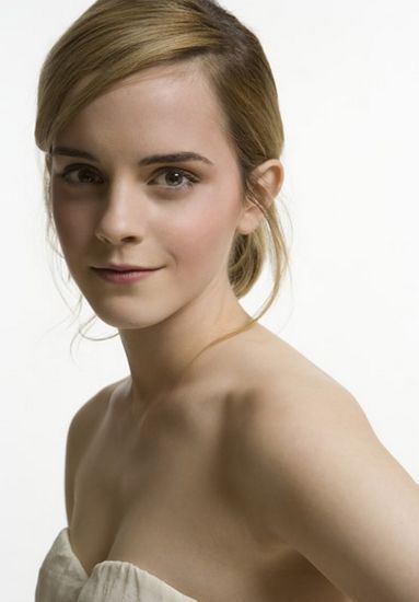 赫敏网上“艳照”被指造假 因课程不适将转学_影音娱乐_新浪网