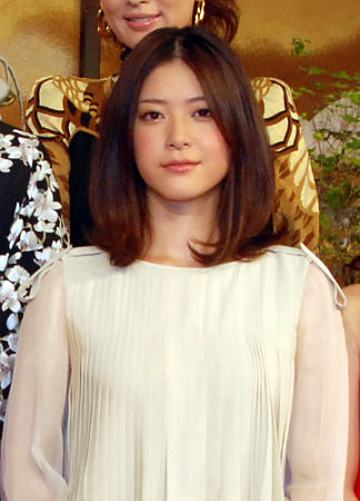 铃木保奈美时隔12年复出出席大河剧演员发表会