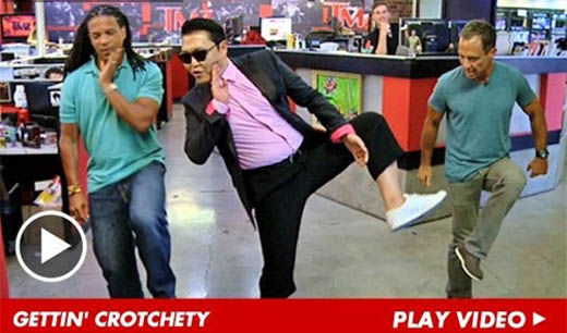 韩歌手Psy做客美国节目 马舞后又推鸟舞