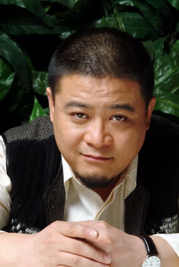 《中国商人》发布会召开高明姜彤幽默亮相(图)