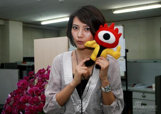 新浪娱乐专访高圆圆：明月教会我成长【图】