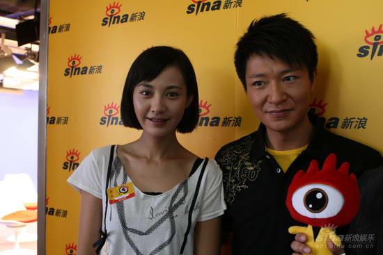 李宗翰一人分饰多角与郑萍演绎别样恋情组图