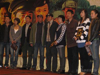 王海燕走出《国家形象》 《勇者无敌》成政委