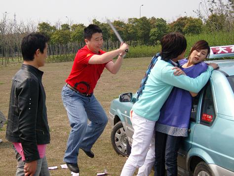 燕小六新剧《呼叫大明星》戏中戏与阿SA同门