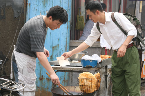 《远期的合约》热拍贾一平顶头高温吃油饼(图)