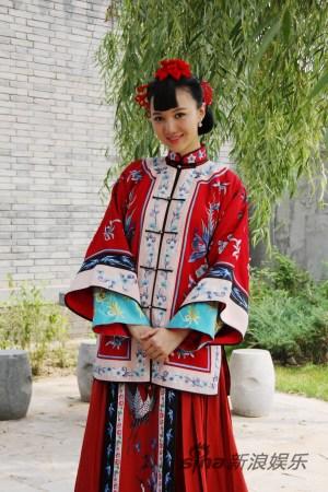 韩雯雯走出《小站风云》吴桥杂技《闯江湖》