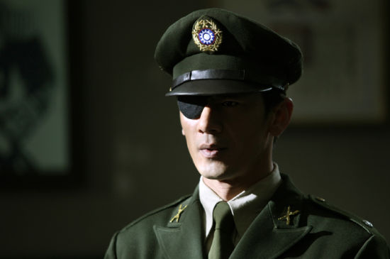 任天野《侦察记》上演谍中谍 高智商卧底敌营