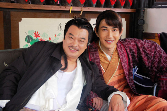 何明翰和达哥戏外很欢乐