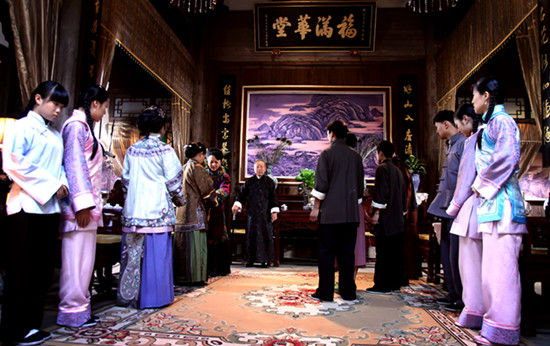 《误入豪门的女人》上演豪门女人争斗风云