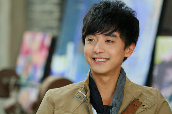 《艾米加油》热播 孙耀琦李佳航三角恋